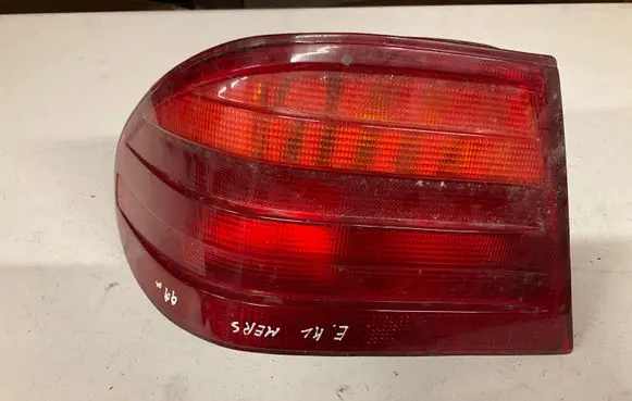 Mercedes-Benz E W210 Rear/tail lights