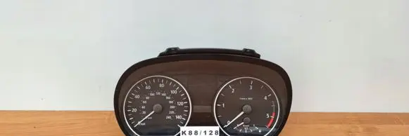 BMW 1 E82 E88 Speedometer (instrument cluster) 1041568