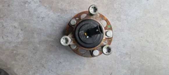 KIA EV3 Front wheel ball bearing 