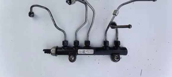 Fuel main line pipe