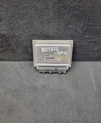 Audi A4 S4 B5 8D Engine control unit/module 8D0907557S 0261204182