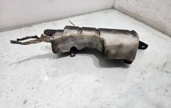 Toyota Avensis T250 Fuse box set