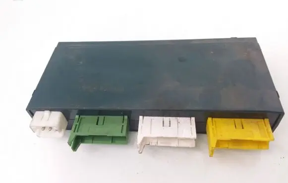 BMW 5 E34 Comfort/convenience module 8355817 61358355817 5DK006965