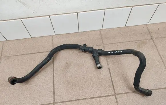 Nissan Note (E11) Engine coolant pipe/hose HSR20441