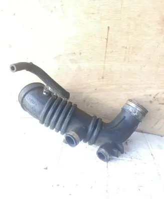 Audi TT Mk1 Intercooler hose/pipe 06A133356H