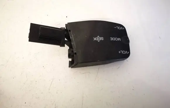 Ford Focus Multifunctional control switch/knob 3M5T14K147AD