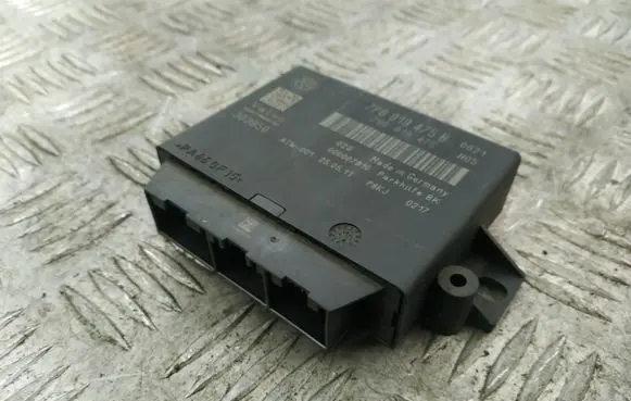 Volkswagen Touareg II Parking PDC control unit/module 7P6919475B 7N0919475