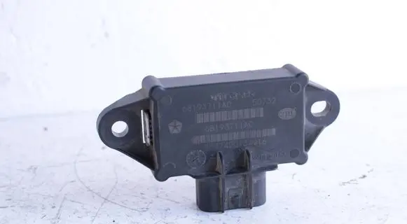 Dodge RAM 1500 DS Fuel injection pump control unit/module 68193711AC 50732 9347420134916