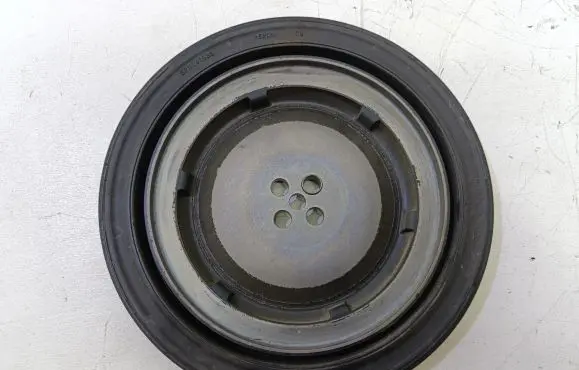Mercedes-Benz C W205 Crankshaft pulley SPN041538