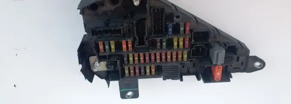 BMW 5 E60 E61 Fuse module 518794045 6906558