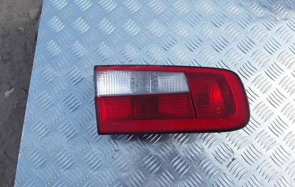 Renault Laguna II Tailgate rear/tail lights 8200002475