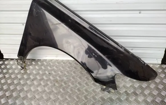Volvo V50 Fender