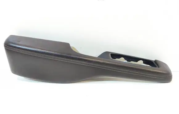Chrysler Pacifica Front door interior handle trim 3082562LH 5094853
