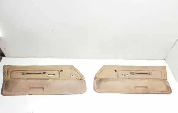 Chevrolet Camaro Door card panel trim set 9877023 9877018