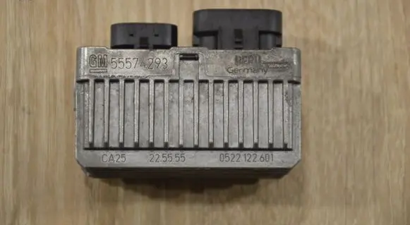 Opel Antara Glow plug pre-heat relay 55574293