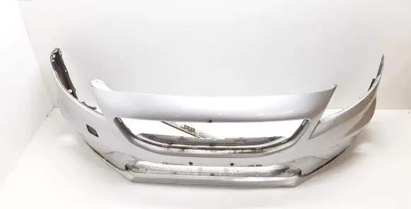 Volvo V40 Front bumper
