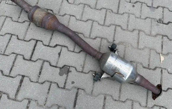 Toyota Corolla E210 E21 Catalyst/FAP/DPF particulate filter L52 30Y28