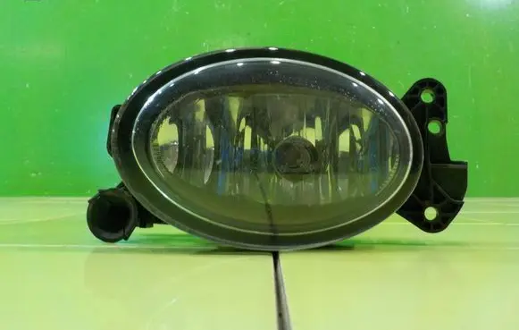 Mercedes-Benz C W204 Front fog light A1698201556 XP214