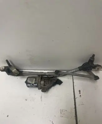 Renault Megane III Front wiper linkage and motor W000007226