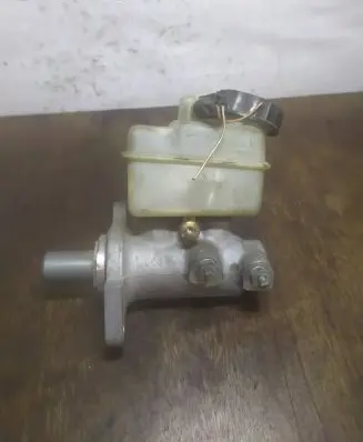 Mercedes-Benz A W168 Master brake cylinder A1684300102 32062101 35811J