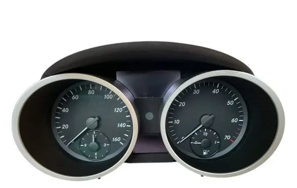 Mercedes-Benz SLK R171 Speedometer (instrument cluster) A1715401247 A2C52085035