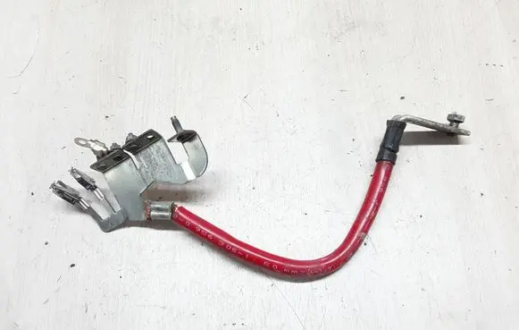 Positive cable (battery)