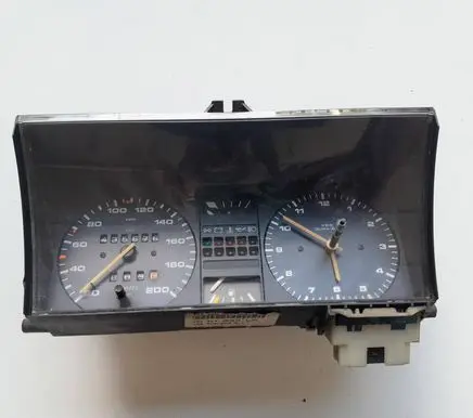 Volkswagen Golf II Speedometer (instrument cluster) 193919055A 11000844801