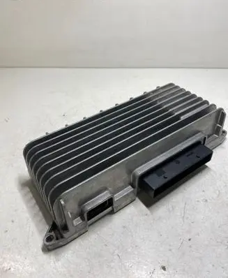 Audi A6 S6 C6 4F Sound amplifier 4F0910223M 4F0035223N 720300800301