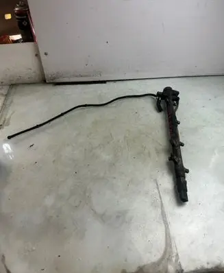 Mercedes-Benz Vito Viano W638 Fuel main line pipe 0445214004