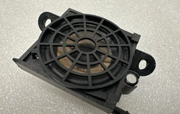 Audi A4 S4 B6 8E 8H Panel speaker 8E0035411C 4027126 4910410301