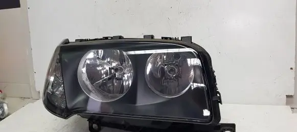 BMW X3 E83 Headlight/headlamp 6923856
