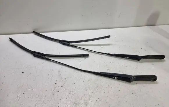 Volkswagen Transporter - Caravelle T6 Front wiper blade arm 7E1955409D 7E1955410D