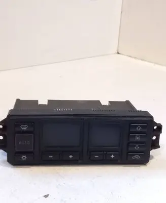 Audi A4 S4 B5 8D Climate control unit 5HB00760804 8L0820043D