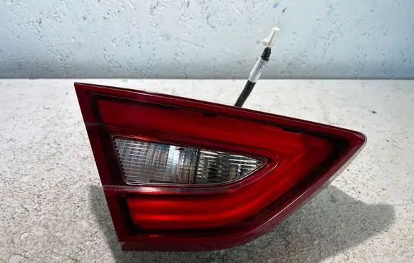 Nissan Maxima A35 Tailgate rear/tail lights 0120580100257284