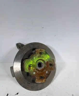 Ligier JS 50 Front wheel hub spindle knuckle 81504A