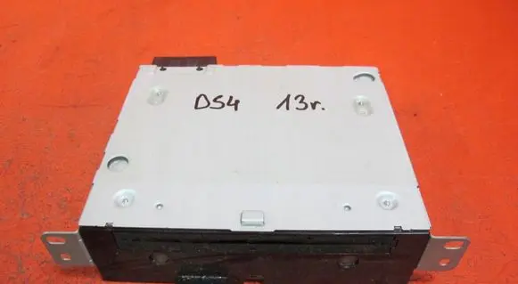 Citroen DS4 CD/DVD changer 9804147080