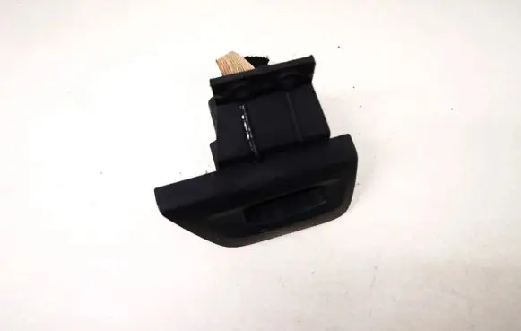 BMW 1 E81 E87 Ignition lock contact 695471810 6954718-10