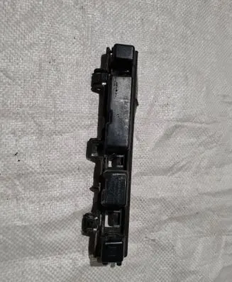 BMW 3 GT F34 Fender mounting bracket 51777294888