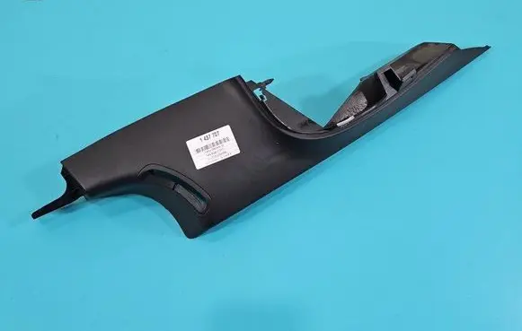 Tesla Model 3 Center console 1086285-00-G IMPRK1437707