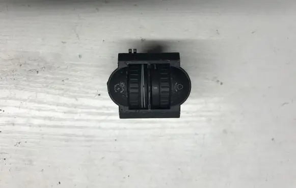 Volkswagen Golf V Headlight level height control switch 1K0941333