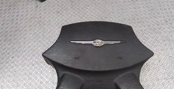 Chrysler Pacifica Steering wheel airbag 6002528