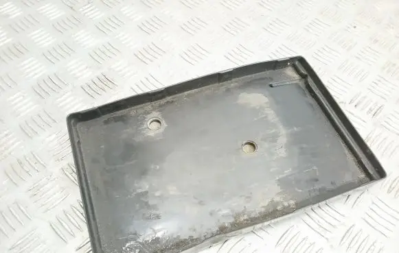 Toyota Avensis T270 Battery tray 7443105100