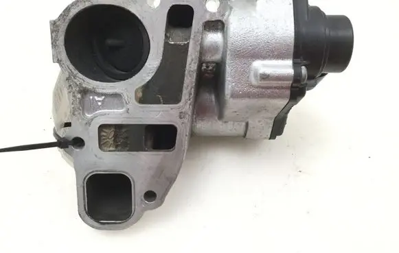 Opel Vectra C EGR valve 24404025