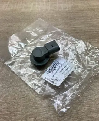 Skoda Octavia Mk2 (1Z) Tail light bulb cover holder 1Z0941669