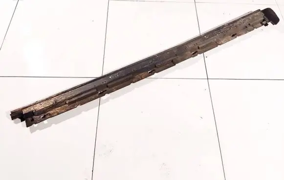 Mazda CX-7 Sill eg2151ps1 eg2151p50