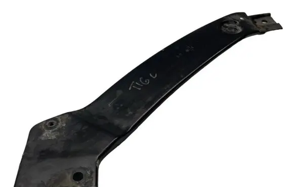Volkswagen Tiguan Radiator support slam panel bracket 5N0806930A