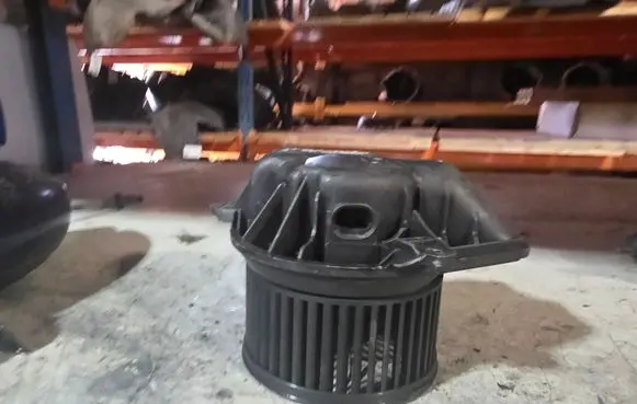 Heater fan/blower
