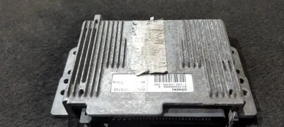 Renault Megane I Engine control unit/module 7700105980 HOM7700875745