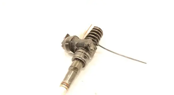Audi A3 S3 8P Fuel injector 0414720215