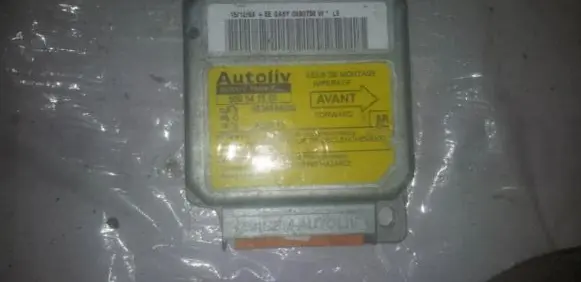 Peugeot 206 Airbag control unit/module 9636894080 550541500